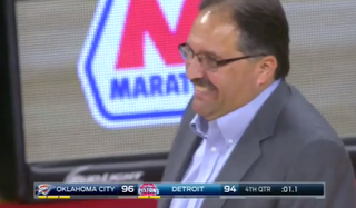 Illustration for article titled Stan Van Gundy Shows Us How Much It Hurts To Coach Josh Smith